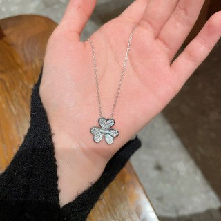 Van Cleef & Arpels Petal Whisper Diamond Flower Necklace
