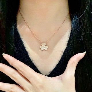 Van Cleef & Arpels Petal Whisper Diamond Flower Necklace