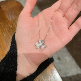 Van Cleef & Arpels Petal Whisper Diamond Flower Necklace