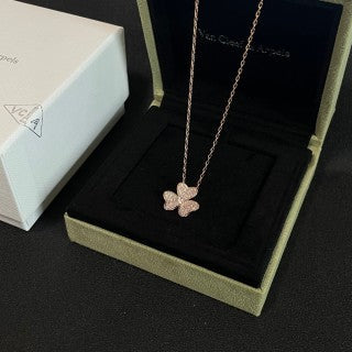 Van Cleef & Arpels Petal Whisper Diamond Flower Necklace