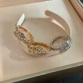 Bvlgari Rose Gold Bow Crystal Ring – Elegant Luxury Jewelry