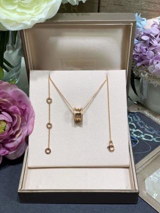 Bvlgari Rose Gold Spiral Circle Pendant Necklace – Elegant Luxury Jewelry