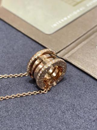Bvlgari Rose Gold Spiral Circle Pendant Necklace – Elegant Luxury Jewelry