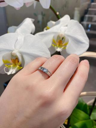 Van Cleef & Arpels Royal Crown Accent Ring
