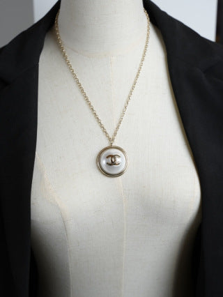 CHANEL Aurelia Medallion Pearl Pendant Necklace