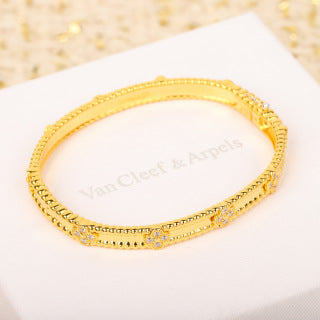 Van Cleef & Arpels Golden Radiance Layered Bangle
