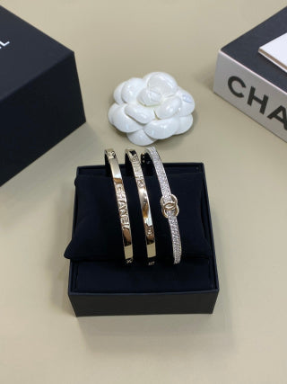 CHANEL Arabelle Triple Layer Signature Bracelet