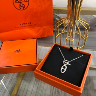Hermès Chaine d’Ancre Double Loop Pendant Necklace