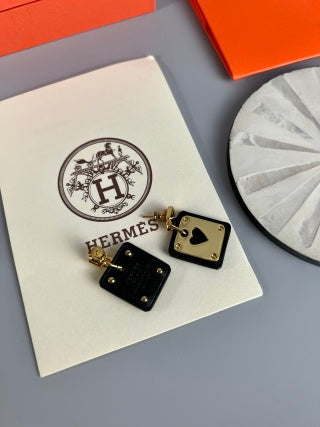 Hermès Kelly Lock Heart Enamel Stud Earrings