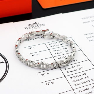 Hermès Chaine d’Ancre Pavé Oval Link Bracelet