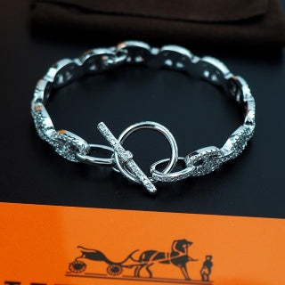 Hermès Chaine d’Ancre Pavé Oval Link Bracelet