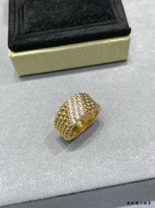 Van Cleef & Arpels Pavé Beadwork Band Ring