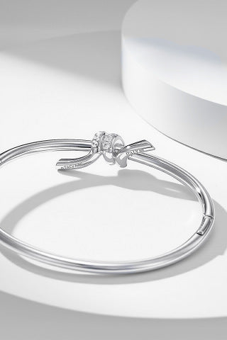 Tiffany Diamond Ribbon Cuff Bracelet – Elegant Luxury Fine Jewelry