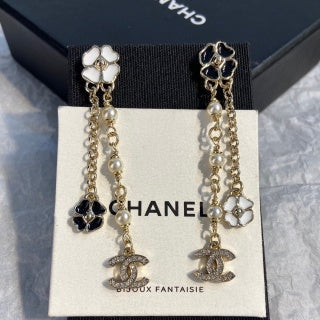 CHANEL Florabelle Pearl Garden Drop Earrings