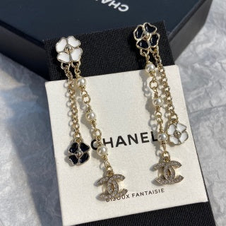 CHANEL Florabelle Pearl Garden Drop Earrings