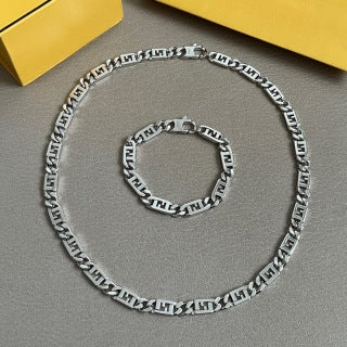FENDI FF Letter Link Chain Bracelet