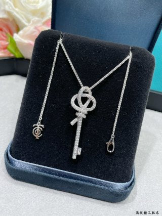 Tiffany T Knot Key Pendant with Full Diamond Pavé