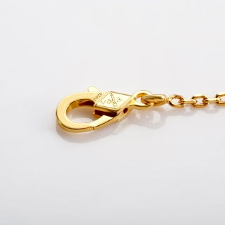 Van Cleef & Arpels Onyx Alhambra Clover Pendant Necklace