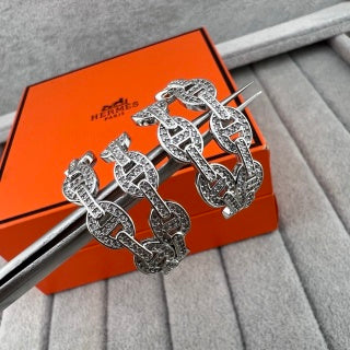Hermès Chaine d’Ancre Pavé Sculptural Hoop Earrings