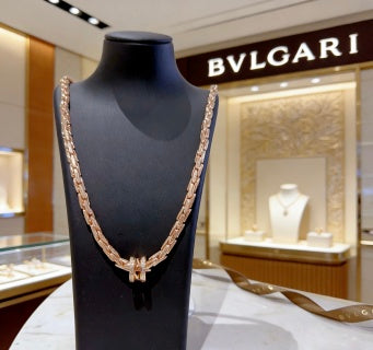 Bvlgari Rose Gold Geometric Link Necklace – Elegant Luxury Jewelry