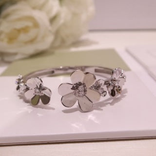 Van Cleef & Arpels Blossom Garden Floral Bangle