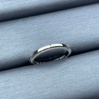 Tiffany narrow square-shaped ring with beaded edges, without diamonds