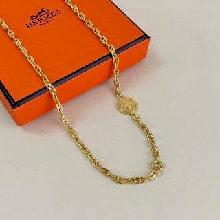 Hermès Amulette Medallion Chain Necklace