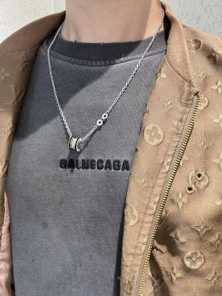 Bvlgari Silver Black Circle Pendant Necklace – Elegant Luxury Jewelry