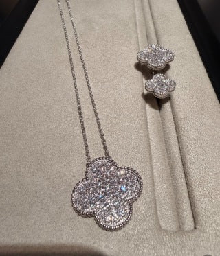 Van Cleef & Arpels Brilliant Clover Statement Necklace