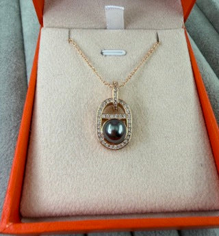 Hermès Éclat Pearl Pavé Oval Pendant Necklace