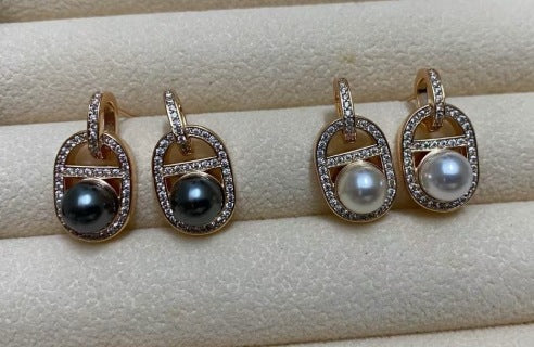 Hermès Éclat Pearl Pavé Frame Earrings