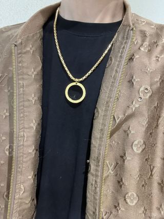 Bvlgari Gold Circle Pendant Necklace – Elegant Luxury Jewelry