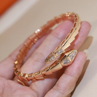 Bvlgari Geometric Link Crystal Bracelet – Elegant Luxury Jewelry