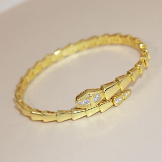 Bvlgari Geometric Link Crystal Bracelet – Elegant Luxury Jewelry