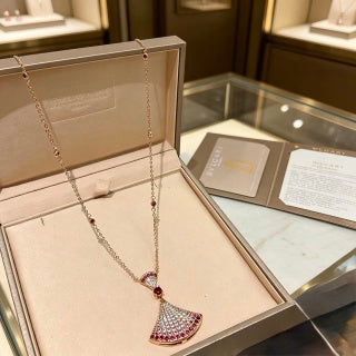 Bvlgari Pink Gem Fan Pendant Necklace – Elegant Luxury Jewelry