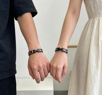 Hermès H Eclat Pattern Leather Cuff Bracelet