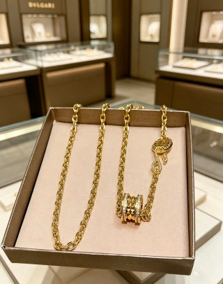 Bvlgari Gold Circle Pendant Chain Necklace – Elegant Luxury Jewelry