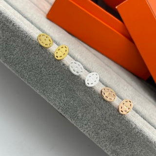 Hermès Mini Chaine d’Ancre Oval Stud Earrings