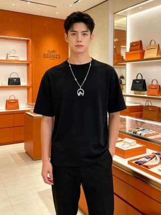 Hermès Equestrian Arc Horseshoe Pendant Necklace
