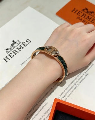 Hermès Vert Fumé Enamel Clic H Bracelet