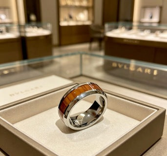 Bvlgari Silver Brown Accent Band Ring – Elegant Luxury Jewelry