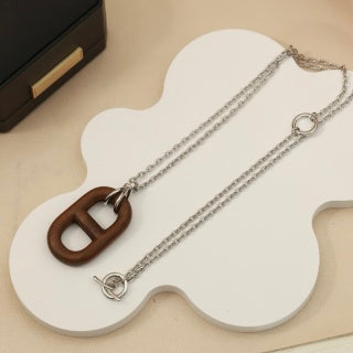 Hermès Leather Oval Link Pendant Necklace