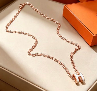 Hermès Aurora H Chain Pendant Necklace