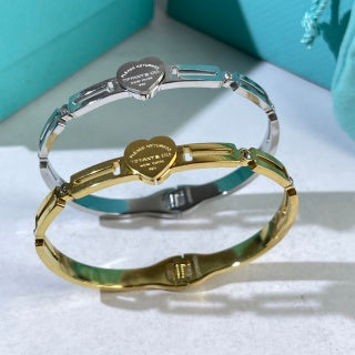 Tiffany Heart Tag Lock Bracelet – Classic Luxury Cuff Jewelry