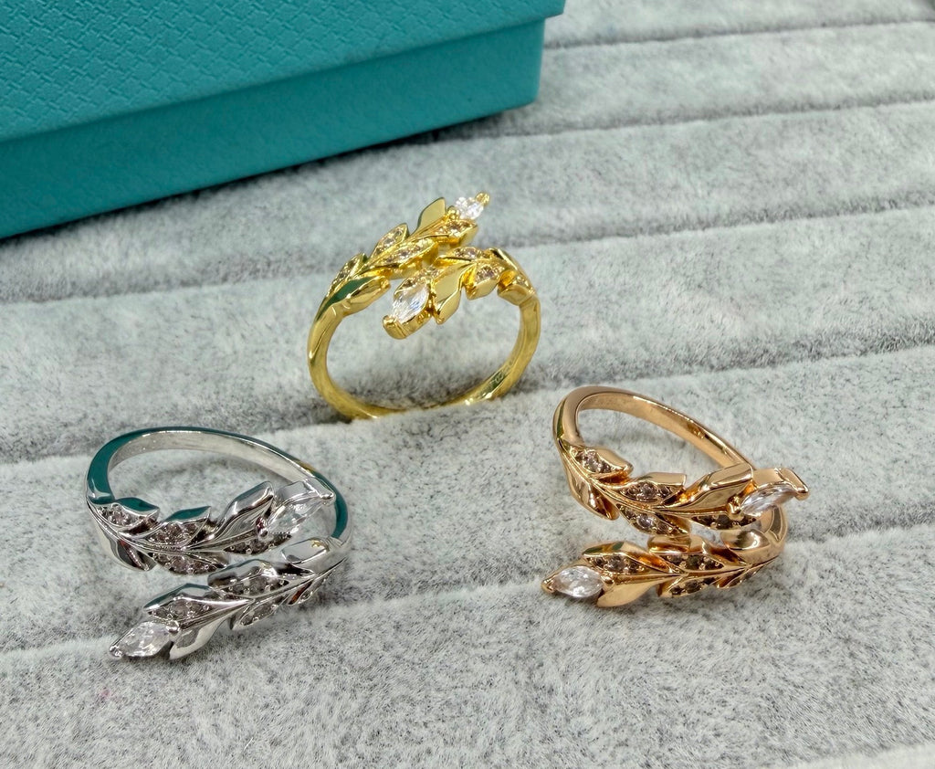 Tiffany and Co. Victoria Vine Bypass Diamond Ring 18k Yellow Gold