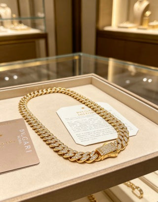 Bvlgari Serpenti Gold Chain Necklace – Elegant Luxury Jewelry