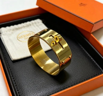 Hermès Golden Wide Hinged Cuff Bracelet 21mm