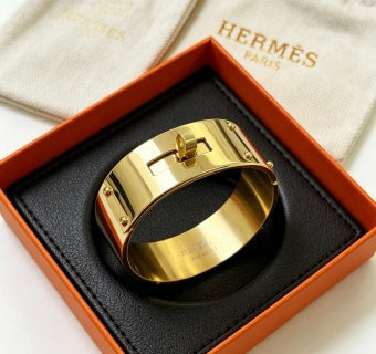 Hermès Golden Wide Hinged Cuff Bracelet 21mm