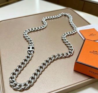 Hermès Iconic H Link Chain Necklace