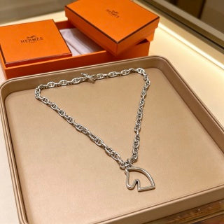 Hermès Bold Equestrian Link Pendant Necklace
